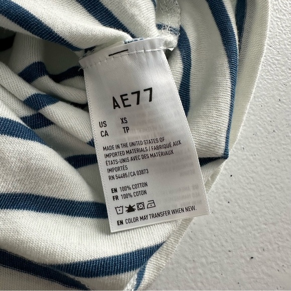 AE77 American Eagle Premium Boxy Cropped Crewneck T-Shirt in Navy/White Size XS - Picture 3 of 4